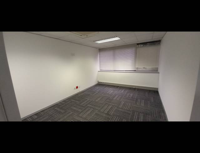 366M² OFFICE TO LET IN WOODMEAD
